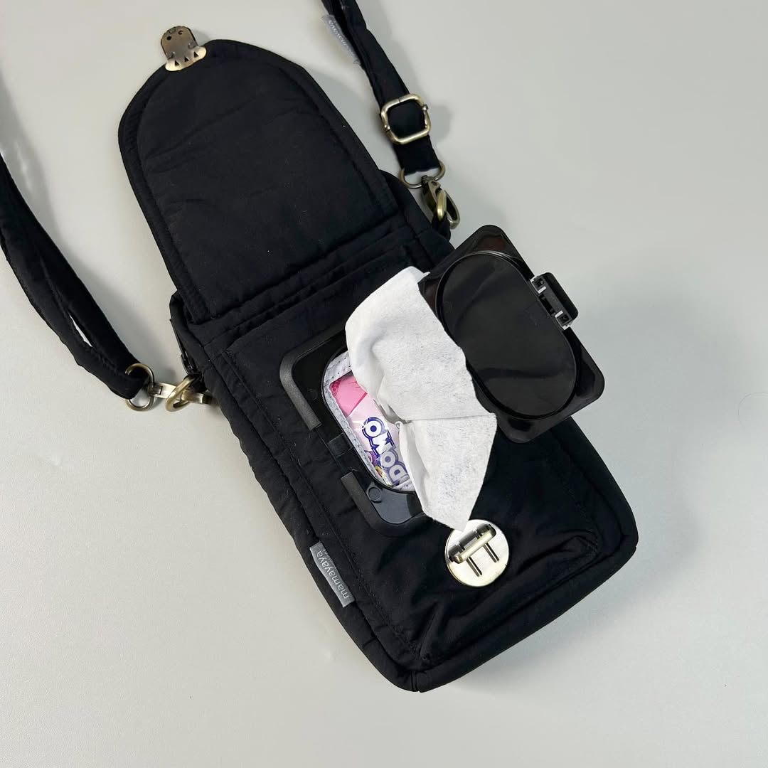 PHONE WALLET POUCH PUFFY & HAND SANITIZER HOLDER_C6110_BLACK