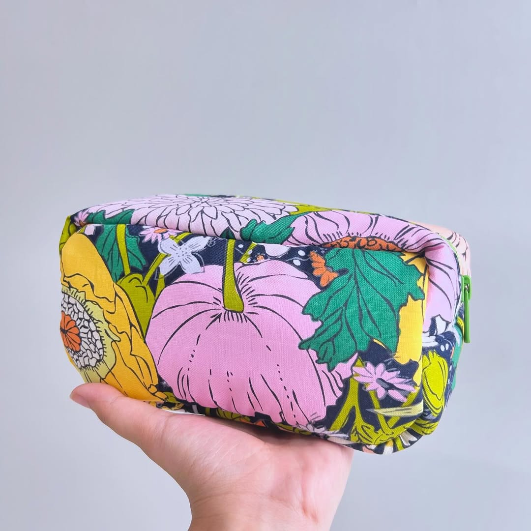 COSMETIC POUCH PUFFY_C7022_ASTER COLORFULL