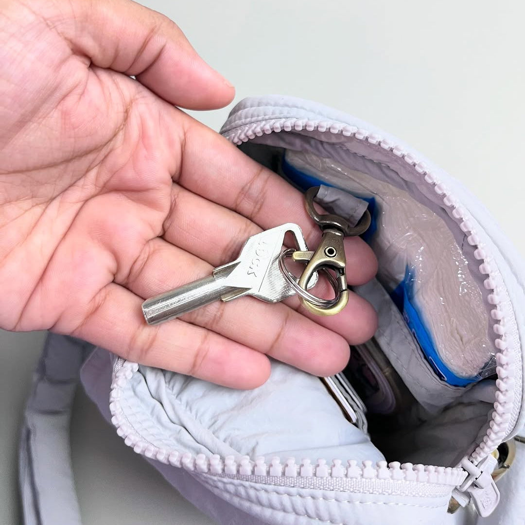 PHONE WALLET POUCH PUFFY & HAND SANITIZER HOLDER_C7006_BLUE GREYISH
