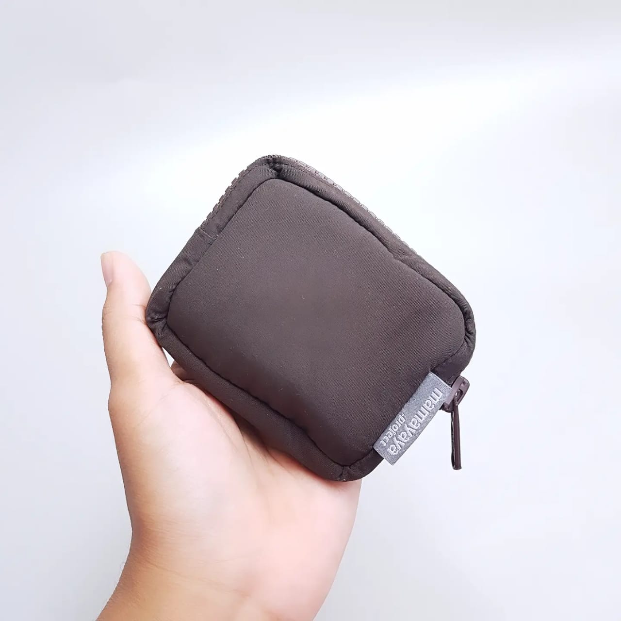 POUCH COIN_C6172_DARK BROWN (TASLAN)