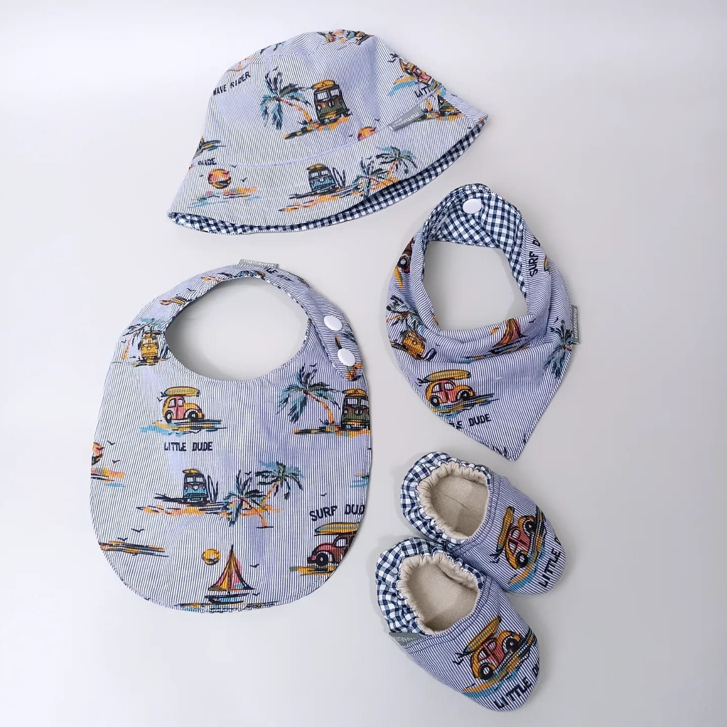 SET BABY | BUCKET HAT | BIBS | BABY SHOES_A6257_CAMPER VAN DENIM