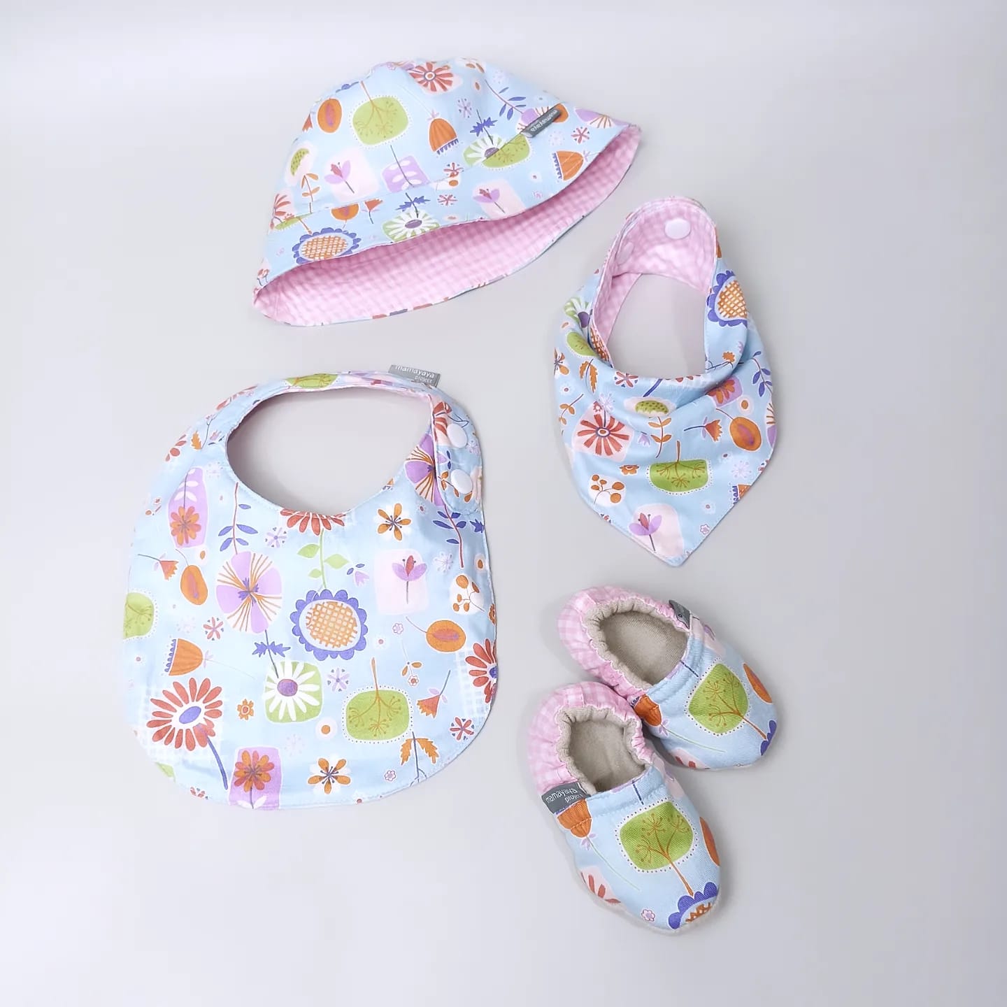 SET BABY | BUCKET HAT | BIBS | BABY SHOES_A6270_MIMOSA BLUE