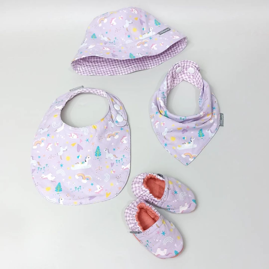 SET BABY | BUCKET HAT | BIBS | BABY SHOES_A6278_MINI UNICORN LILAC