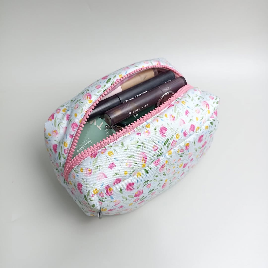 COSMETIC POUCH 2.0_C6303_TULIP PINK BIRU