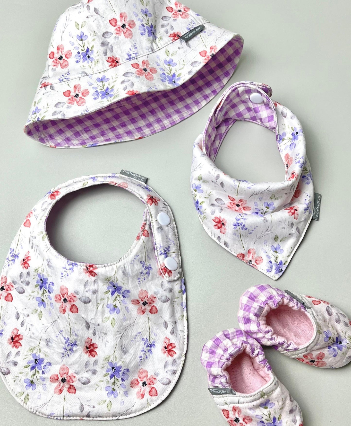 SET BABY | BUCKET HAT | BIBS | BABY SHOES_A7171_ANGELONIA BW