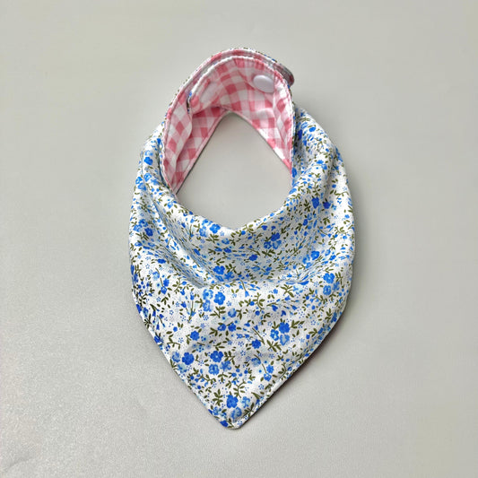 SCARF BIBS_A7170_BUNGA IRIS BIRU
