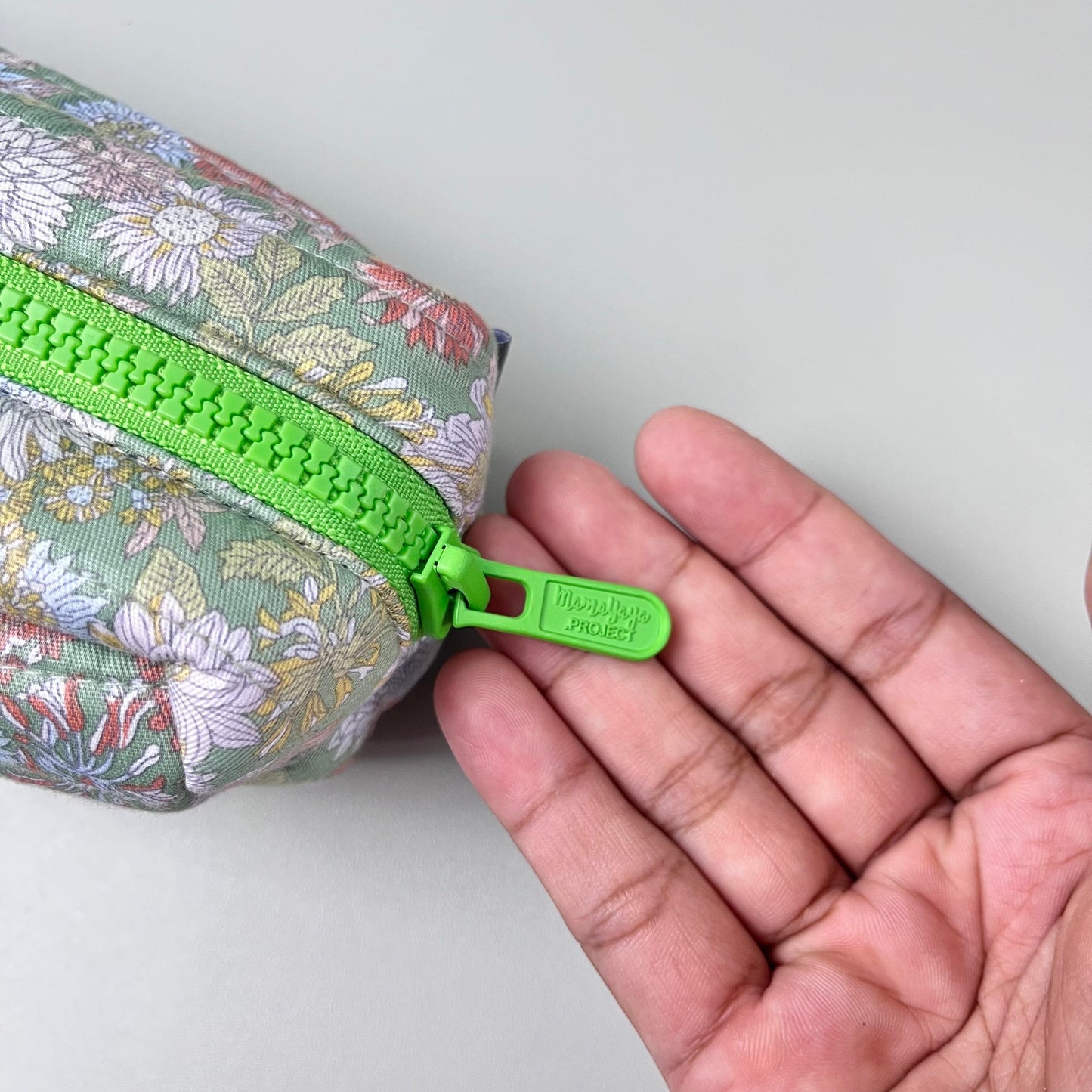 PENCIL CASE_A6129_KRISAN GREEN