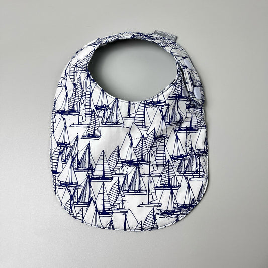 ROUND BIBS_A7215_PERAHU SILUET NAVY