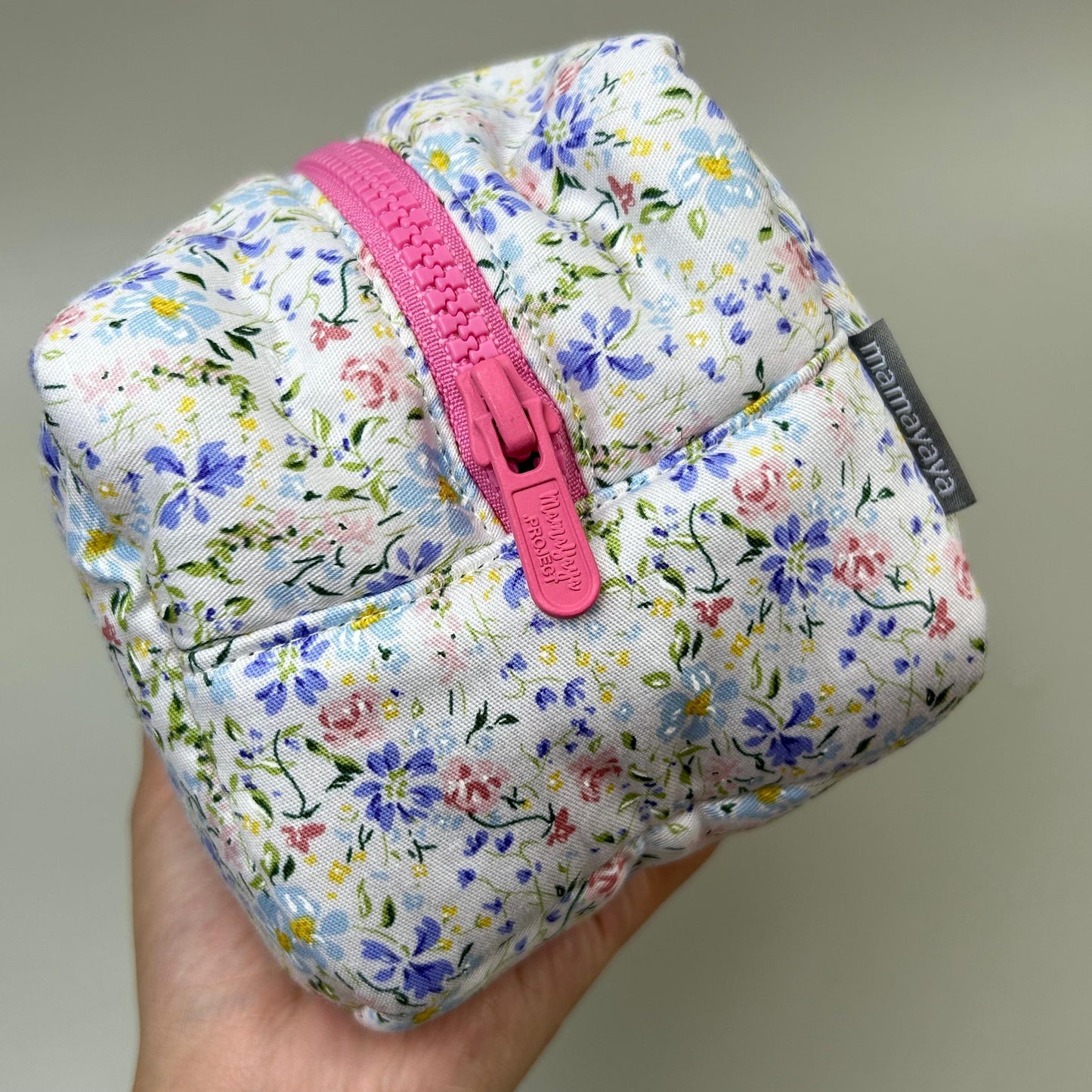 COSMETIC POUCH PUFFY_A6422_BUNGA HOYA BIRU