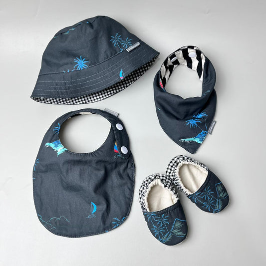 SET BABY | BUCKET HAT | BIBS | BABY SHOES_A7268_PANTAI MALAM