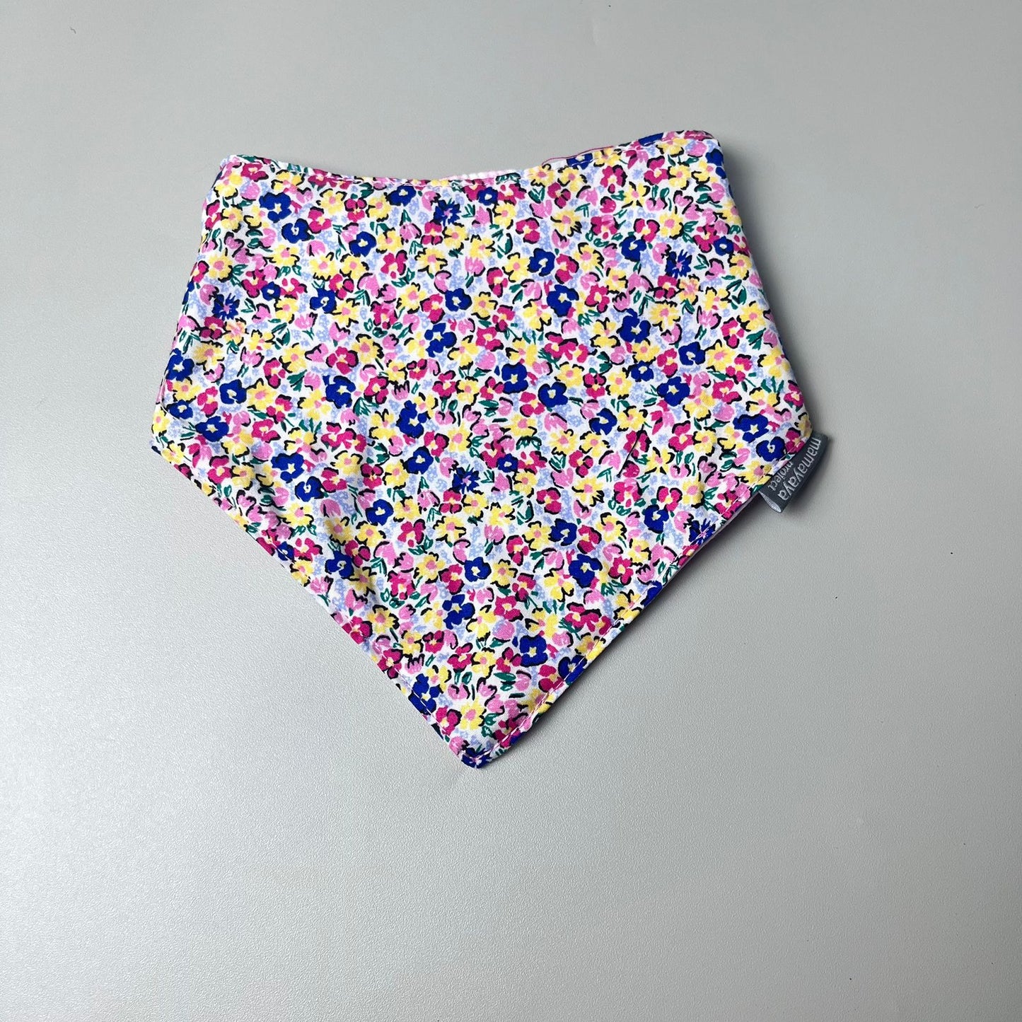 SCARF BIBS_A7251_CHEERFUL FLOWER