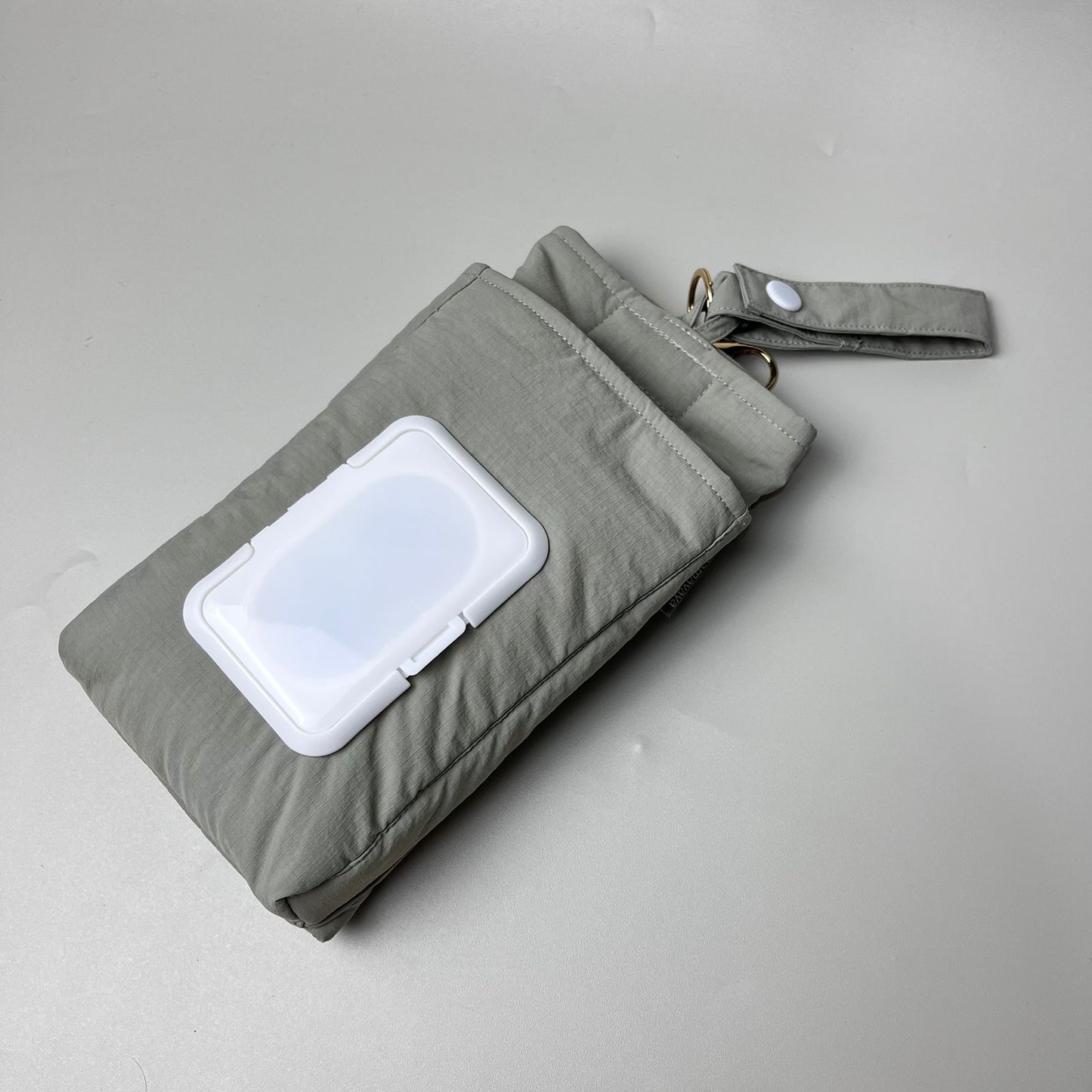 TISSUE POUCH 2 IN 1_C6096_NEVADA GREEN