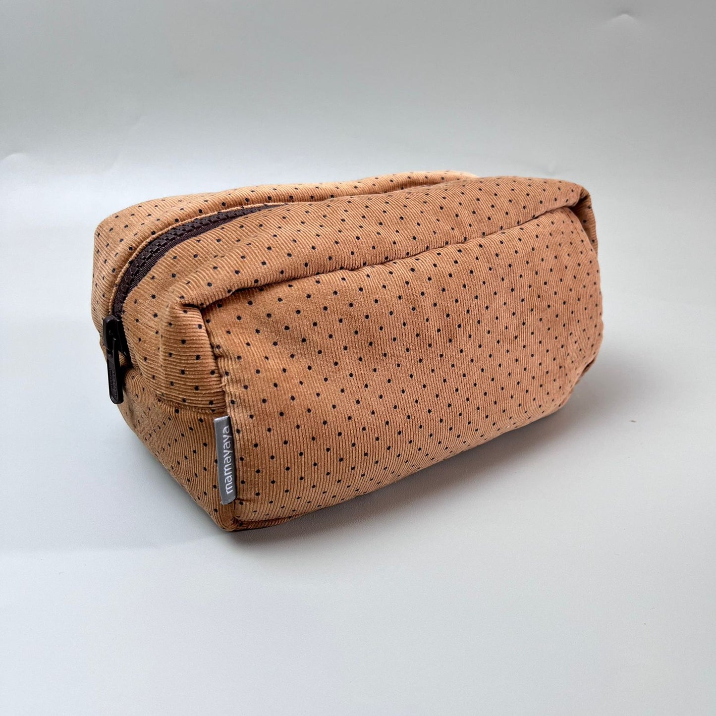 COSMETIC POUCH PUFFY_C6150_POLKA COKLAT