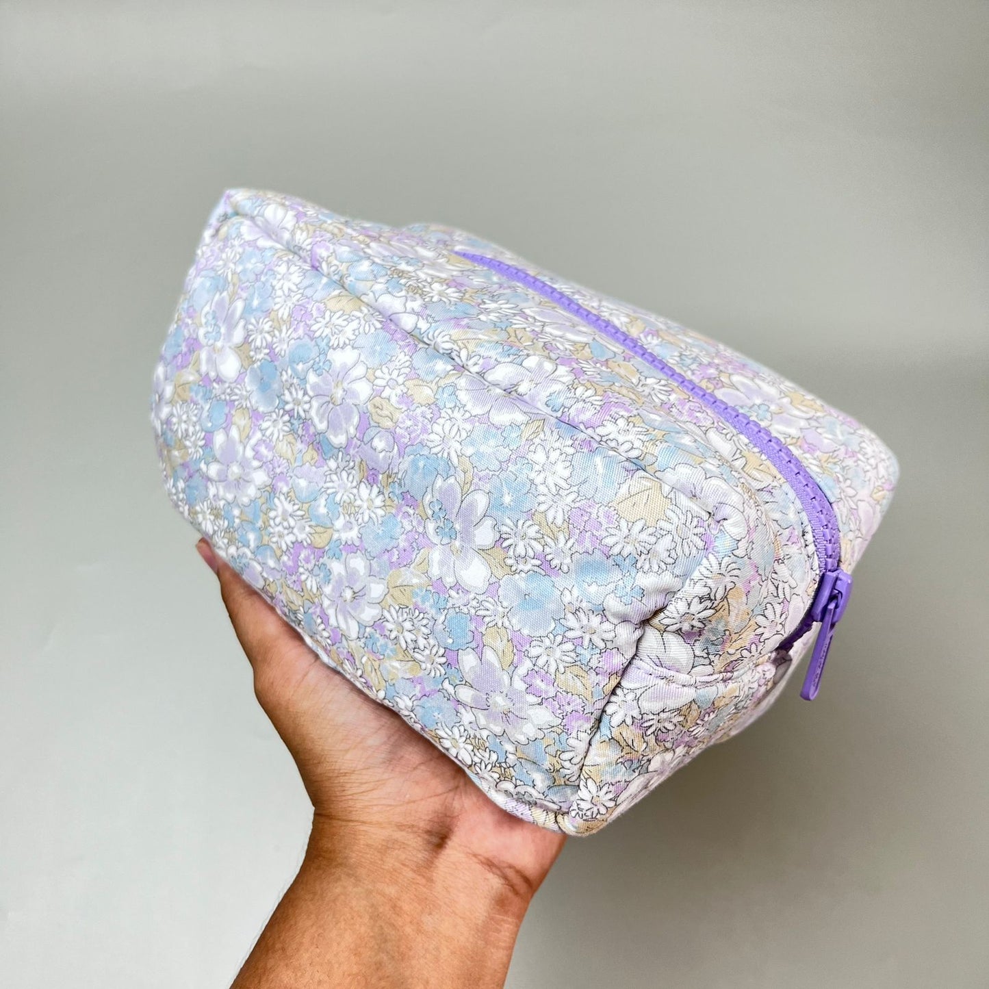 COSMETIC POUCH PUFFY_A6305_LAVATERA LILAC