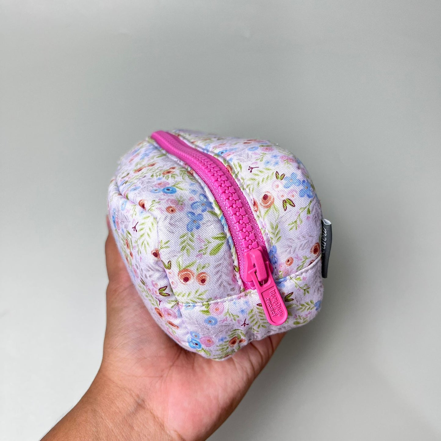 POUCH MEDIUM_C7164_MINI DANDELION PINK