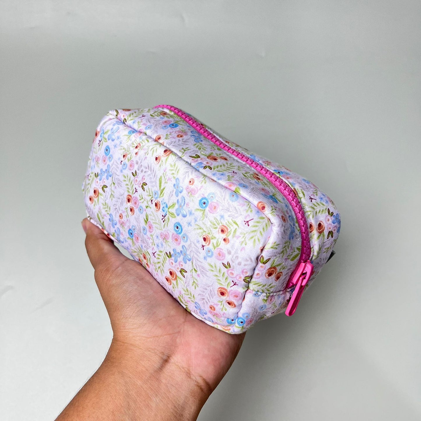 POUCH MEDIUM_C7164_MINI DANDELION PINK