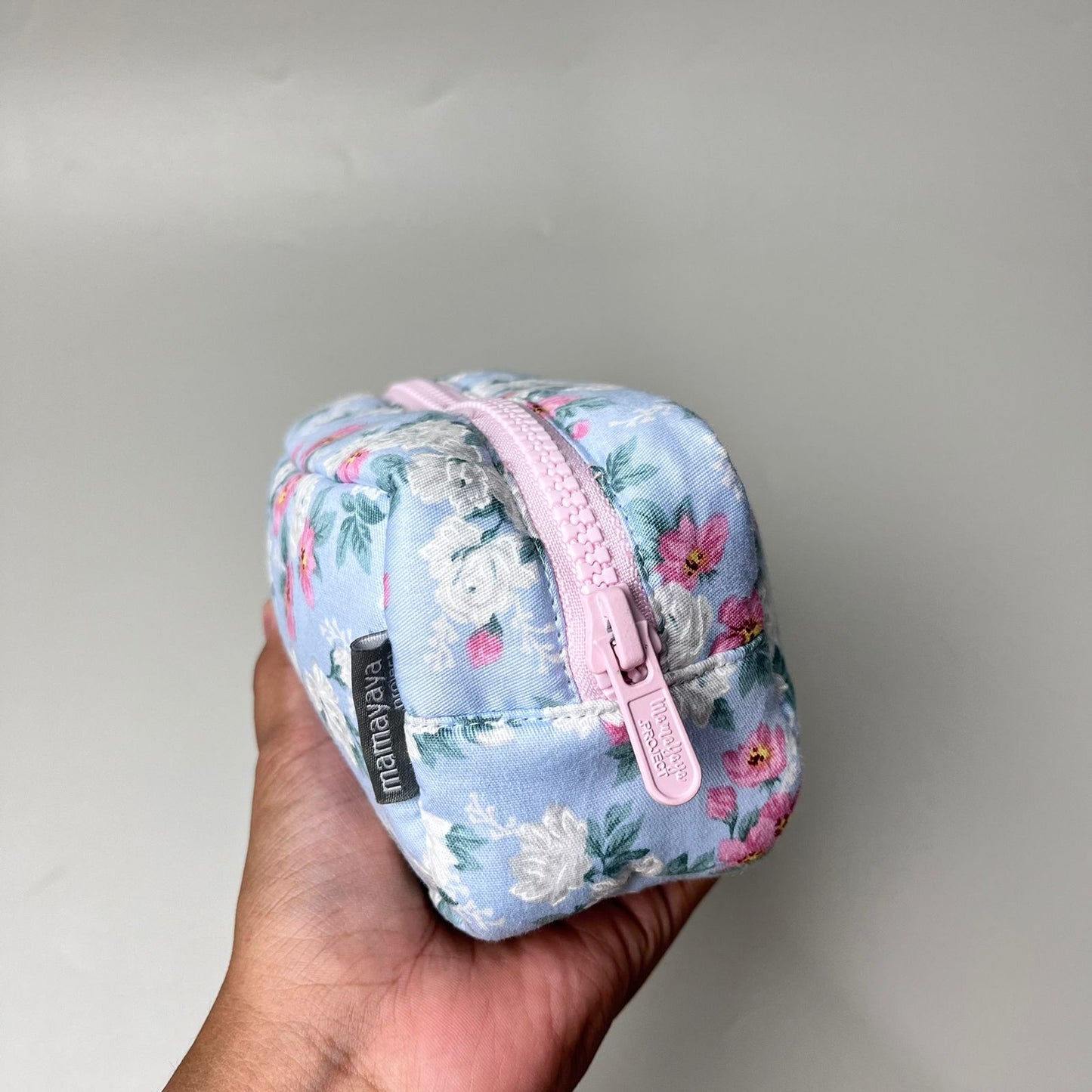 POUCH MEDIUM_C7097_SHABBY ROSE BLUE