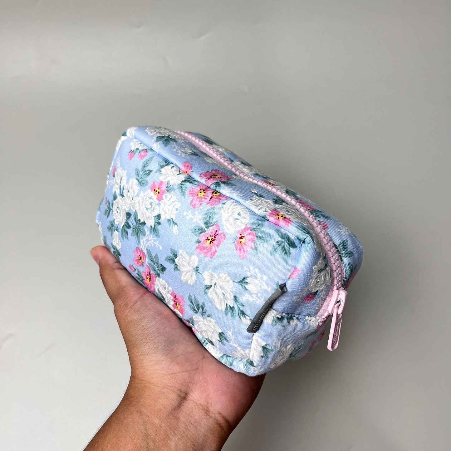 POUCH MEDIUM_C7097_SHABBY ROSE BLUE