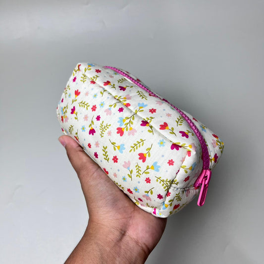 POUCH MEDIUM_A3007_BUNGA CANNA CREAM