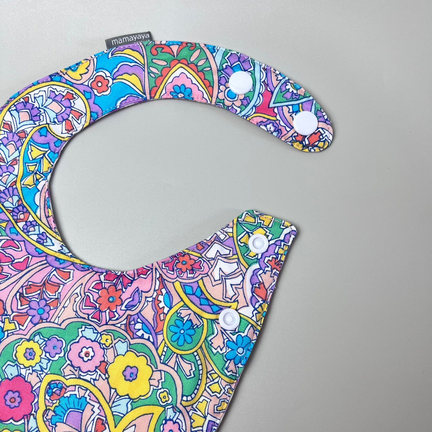ROUND BIBS_A7271_ETNIK PASTEL