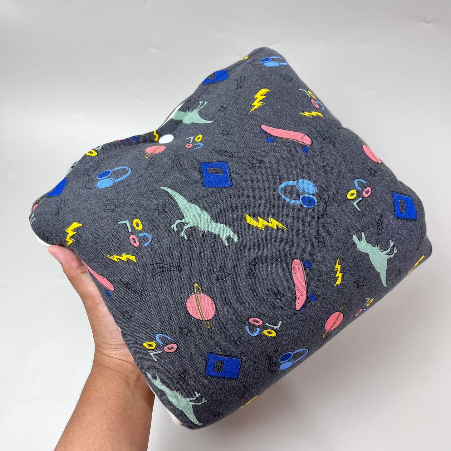 TRAVEL NURSING ARM PILLOW_⁠B7282_DINO COOL