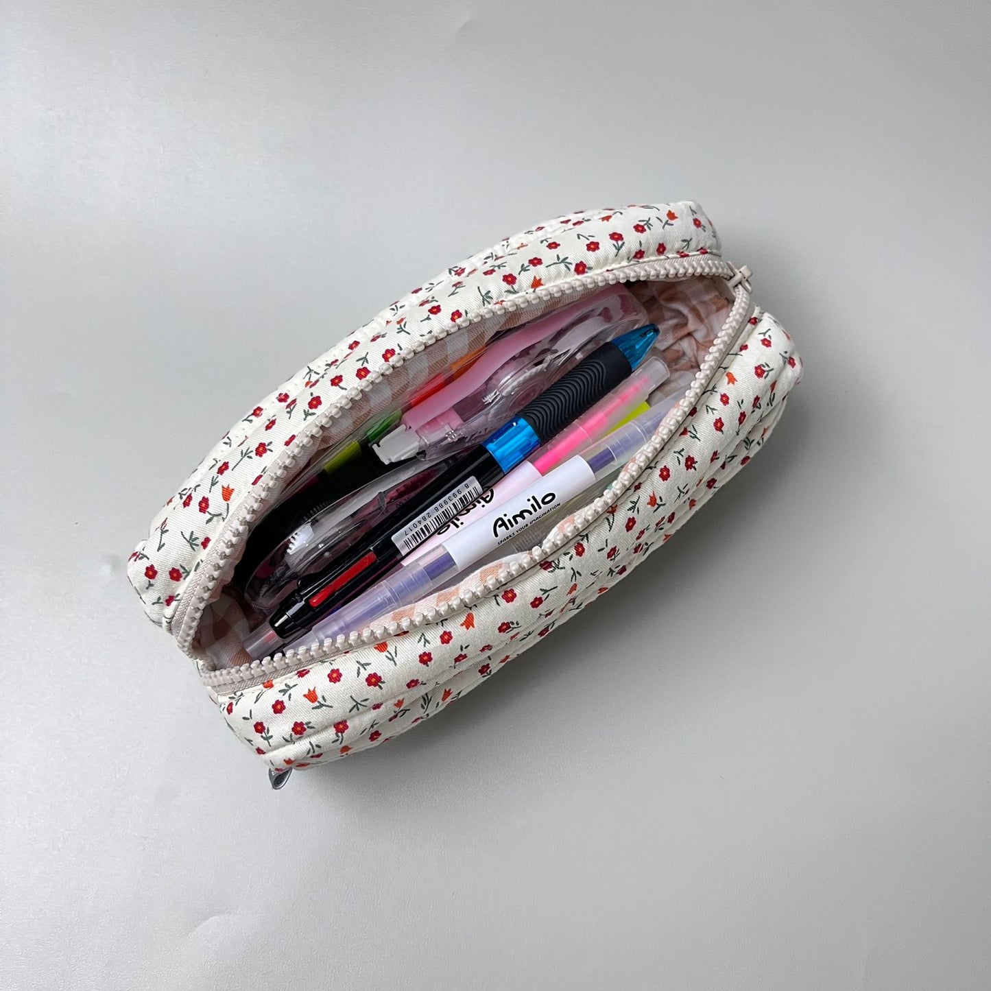 PENCIL CASE_A2048_BUNGA MINI DASAR CREAM