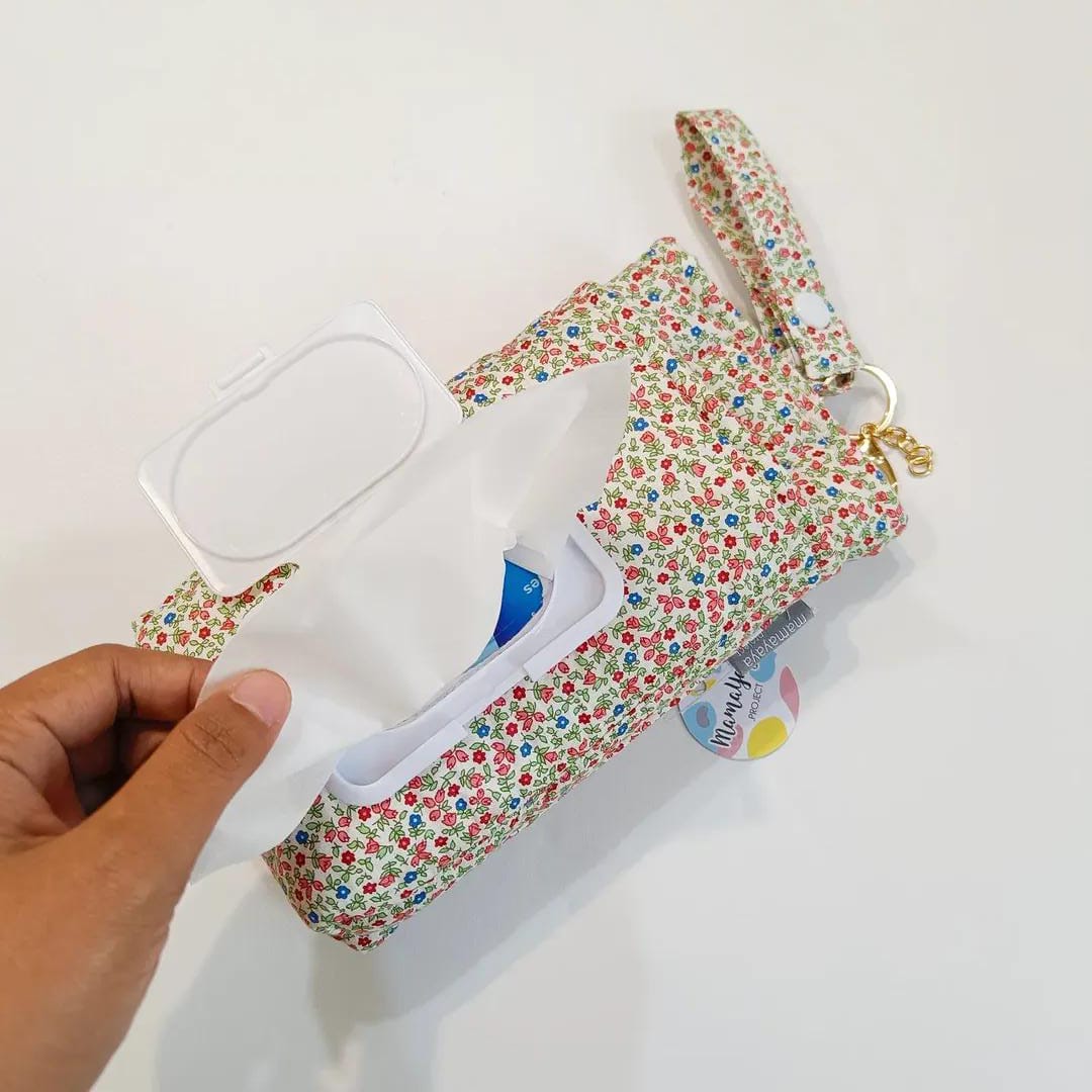 TISSUE POUCH 2 IN 1_MINI CLOVER MERAH