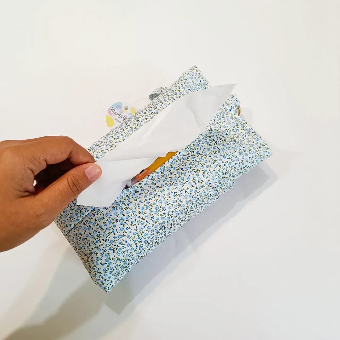 TISSUE POUCH 2 IN 1_BUNGA MINI BIRU