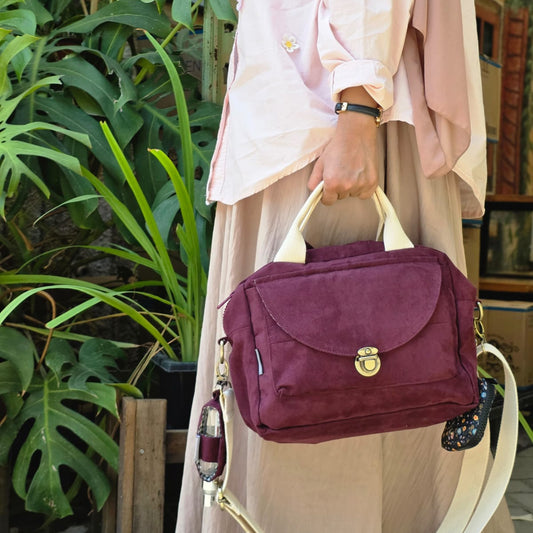 MULTI PURPOSE POUCH _ SUEDE MAROON