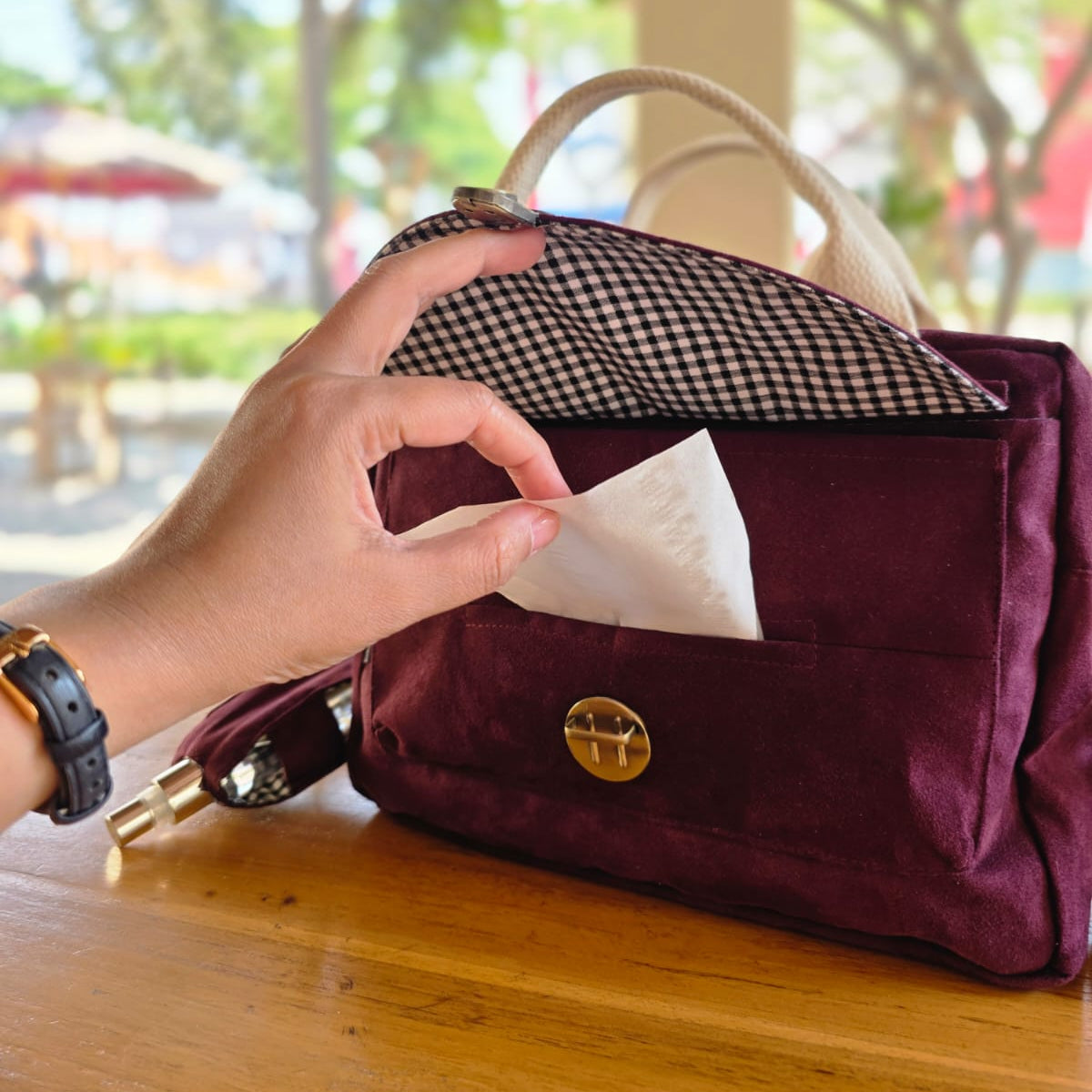 MULTI PURPOSE POUCH _ SUEDE MAROON