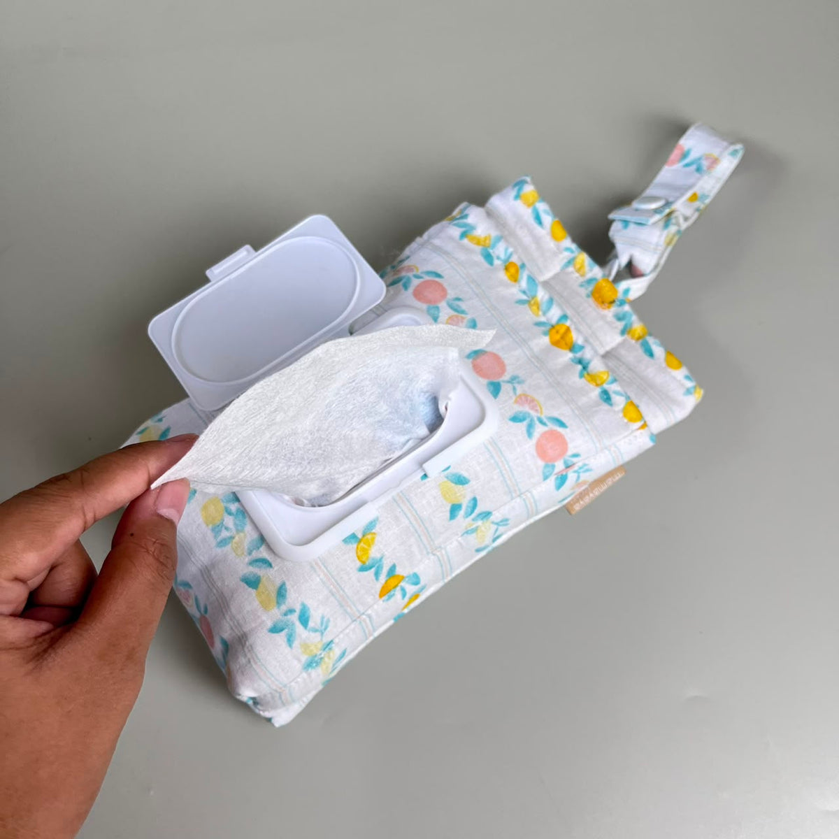 TISSUE POUCH 2 IN 1_JERUK