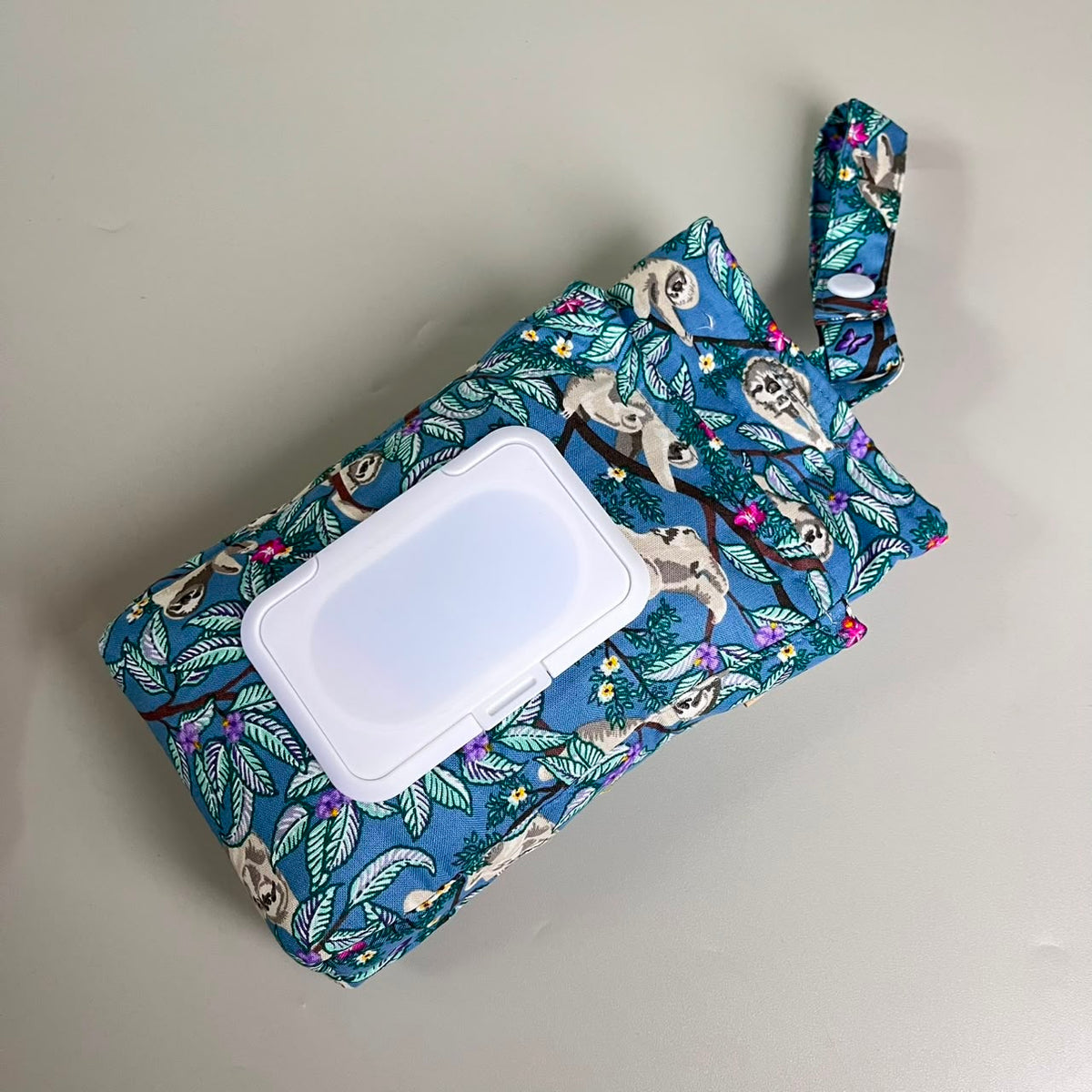 TISSUE POUCH 2 IN 1_KUNGKANG BIRU