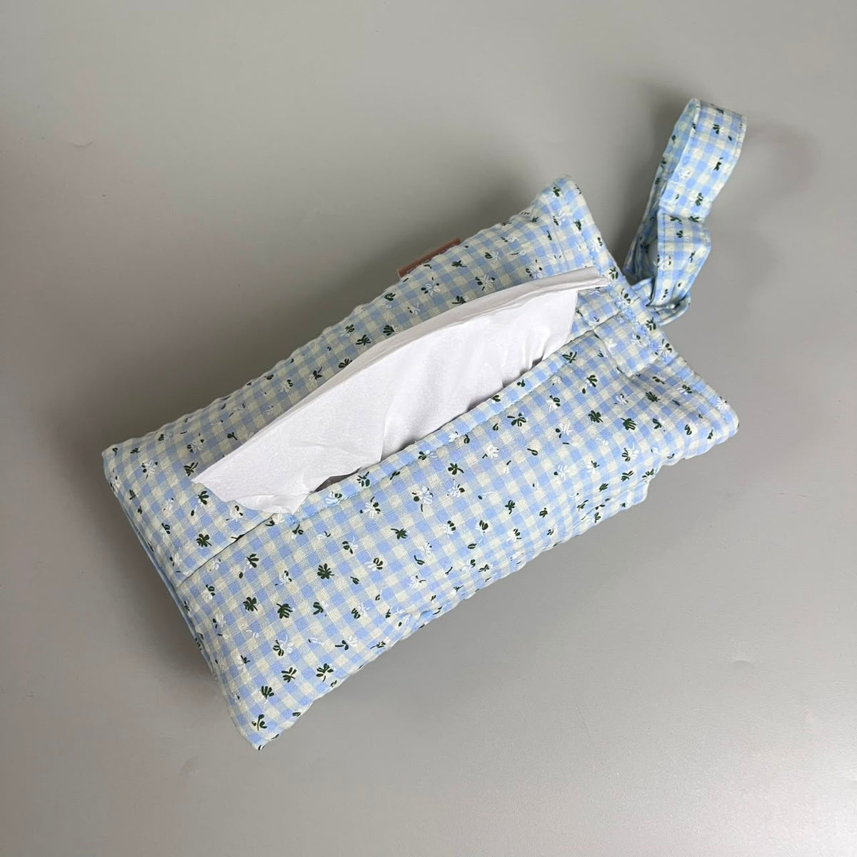 TISSUE POUCH 2 IN 1_DAUN KOTAK BIRU