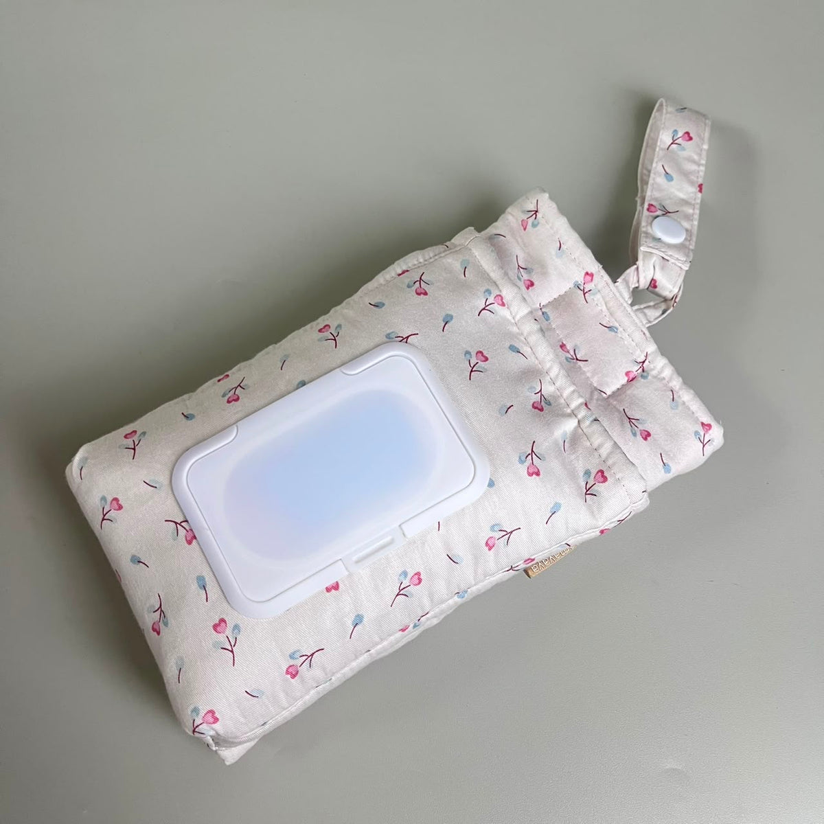 TISSUE POUCH 2 IN 1_TULIP PUTIH