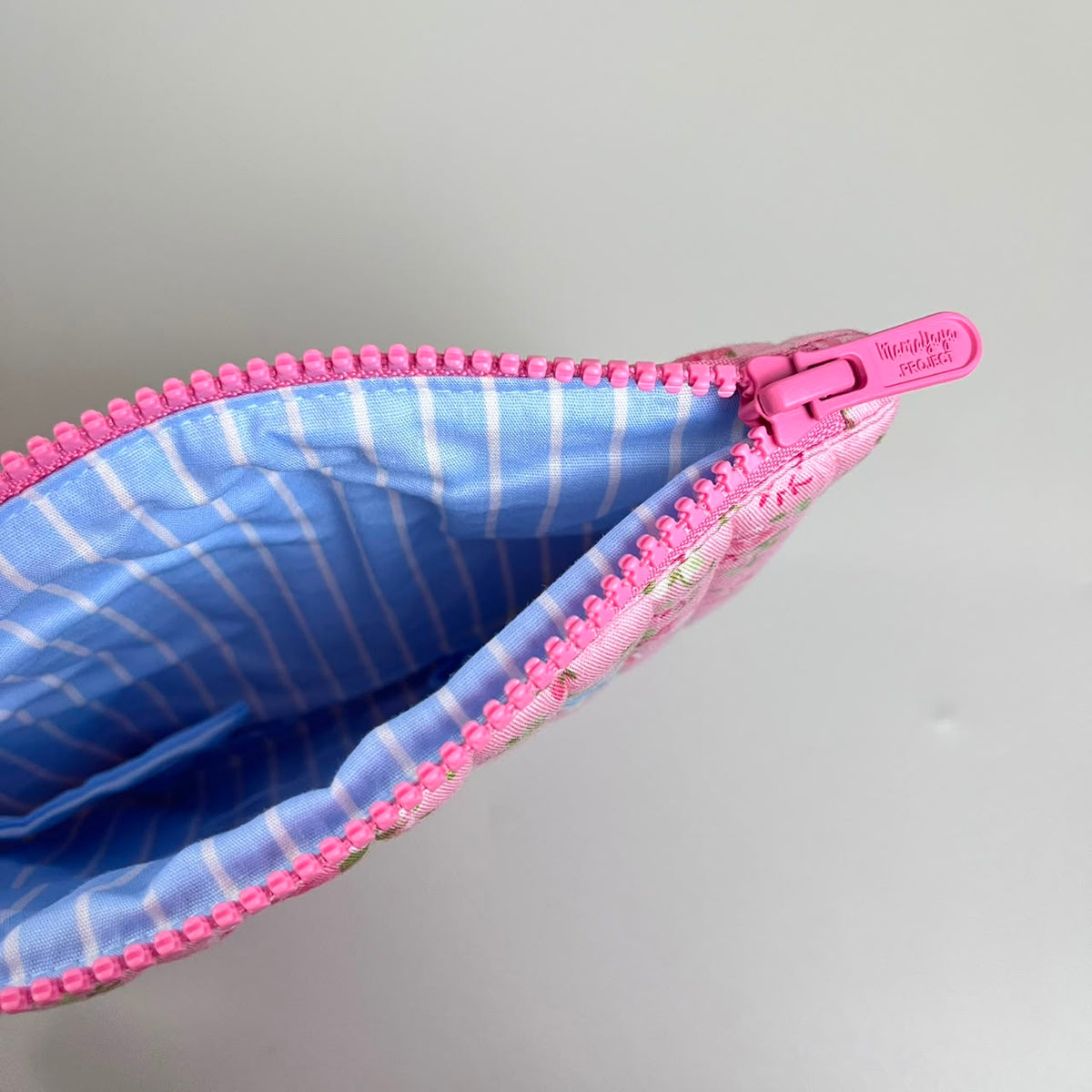 SLIM POUCH_MAWAR PINK