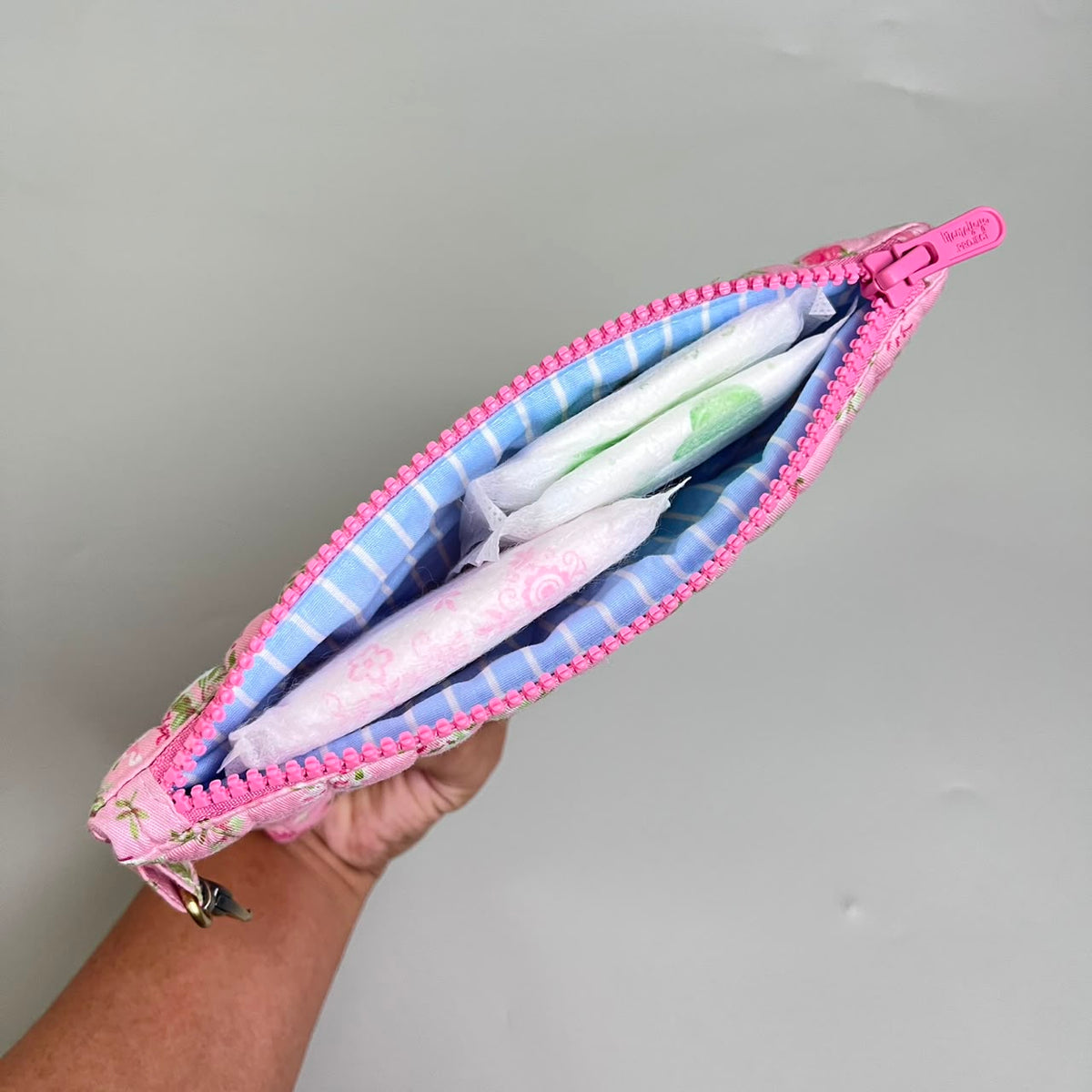 SLIM POUCH_MAWAR PINK