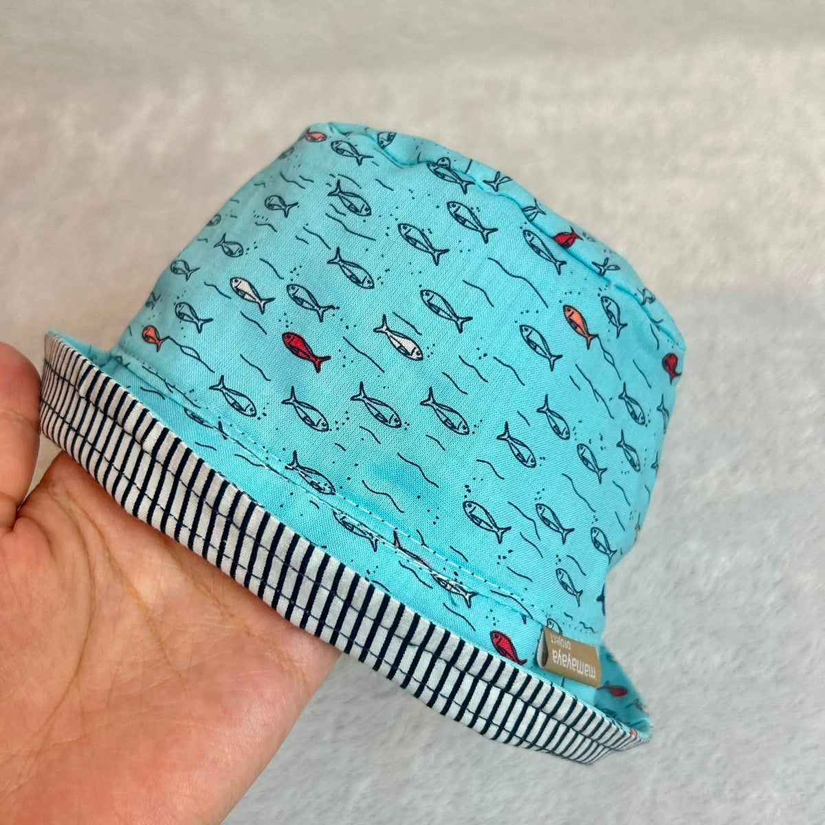 BUCKET HAT_IKAN BIRU KECIL_44