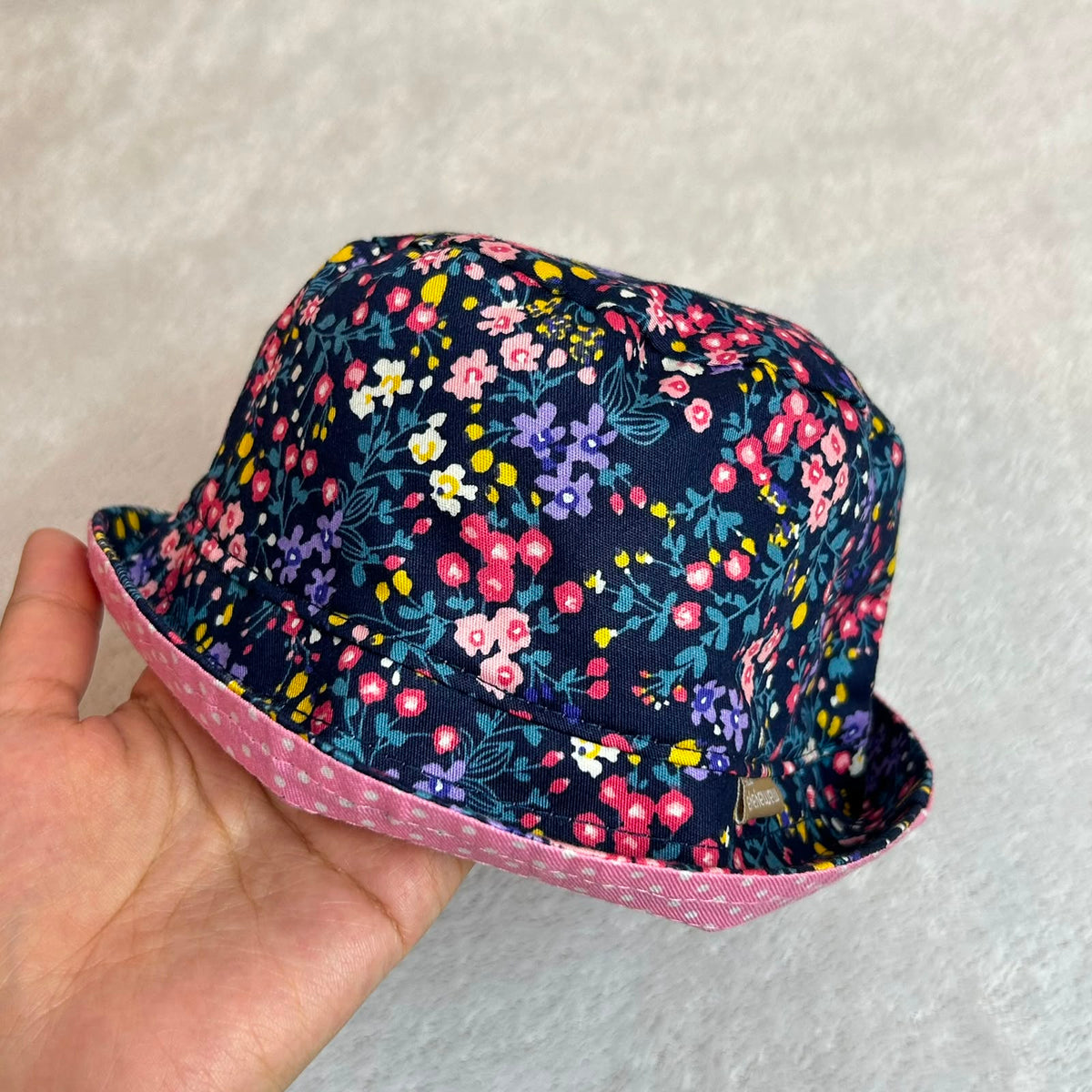 BUCKET HAT_DAFFODILS NAVY_56