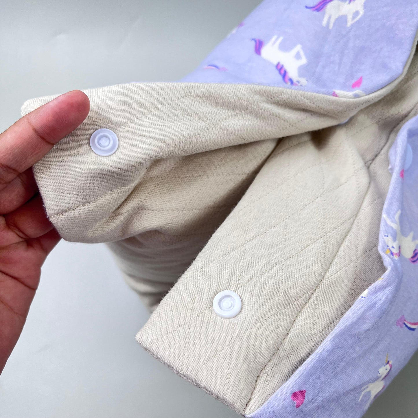 TRAVEL NURSING ARM PILLOW_⁠B7202_UNICORN LILAC