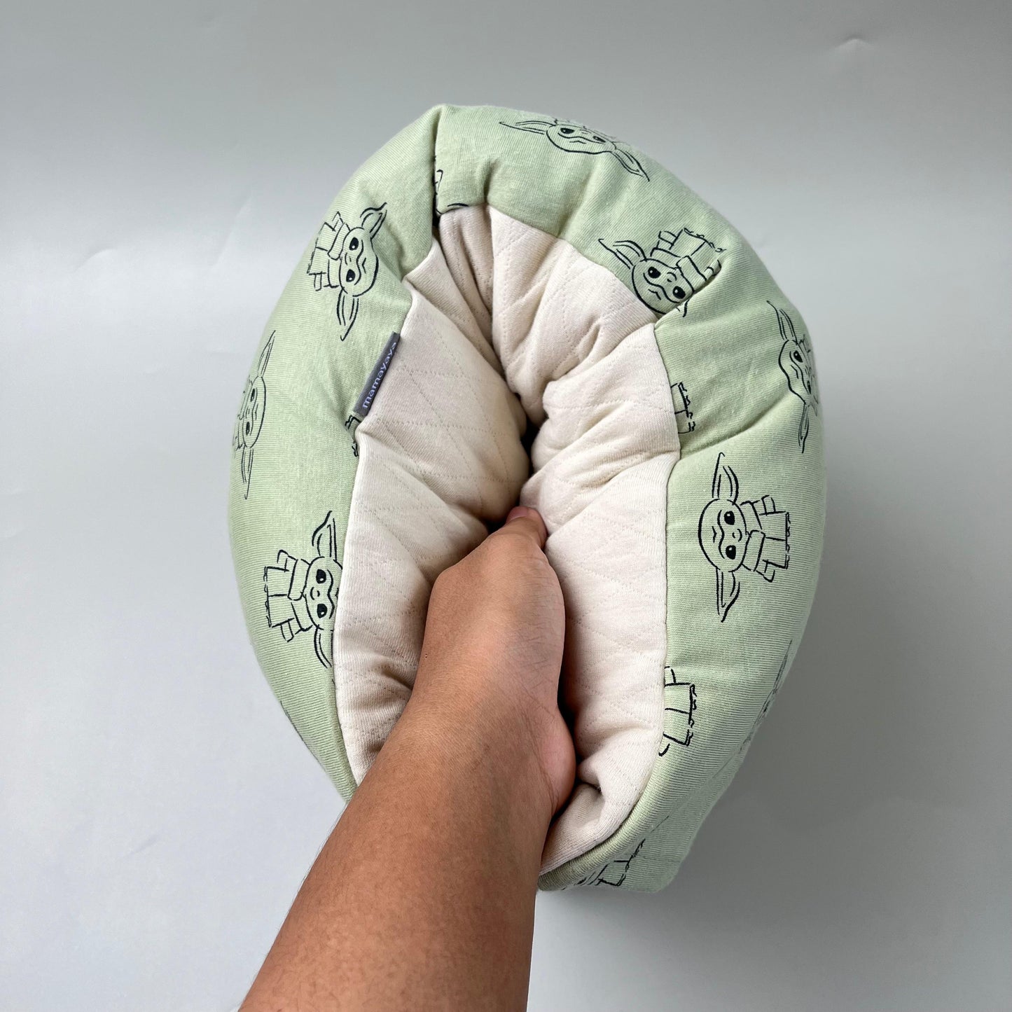 TRAVEL NURSING ARM PILLOW_⁠B7207_GROGU HIJAU