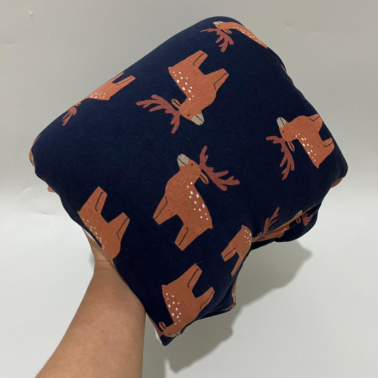 TRAVEL NURSING ARM PILLOW_⁠B7293_RUSA NAVY