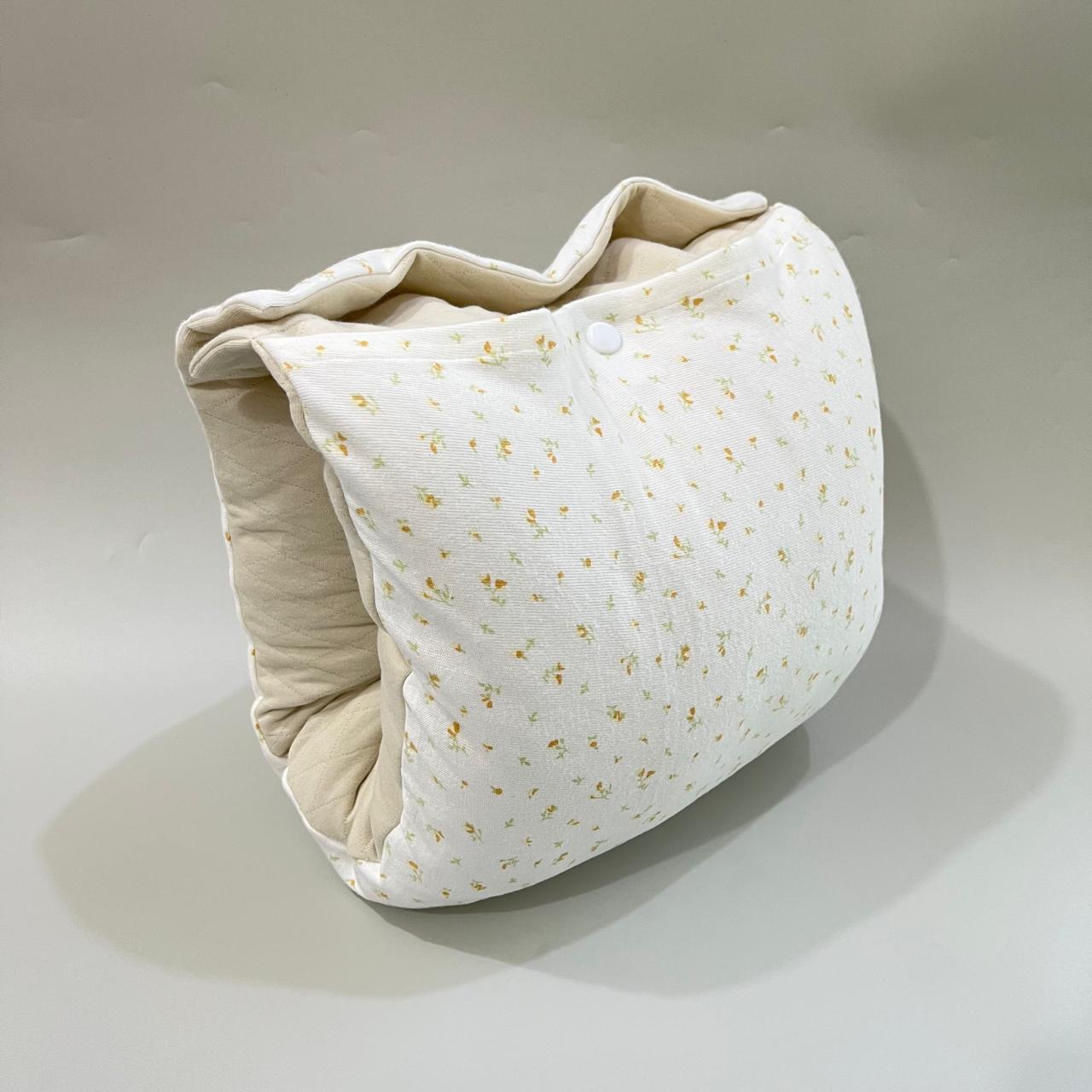 TRAVEL NURSING ARM PILLOW_⁠B7348_AKASIA KUNING (KAOS)