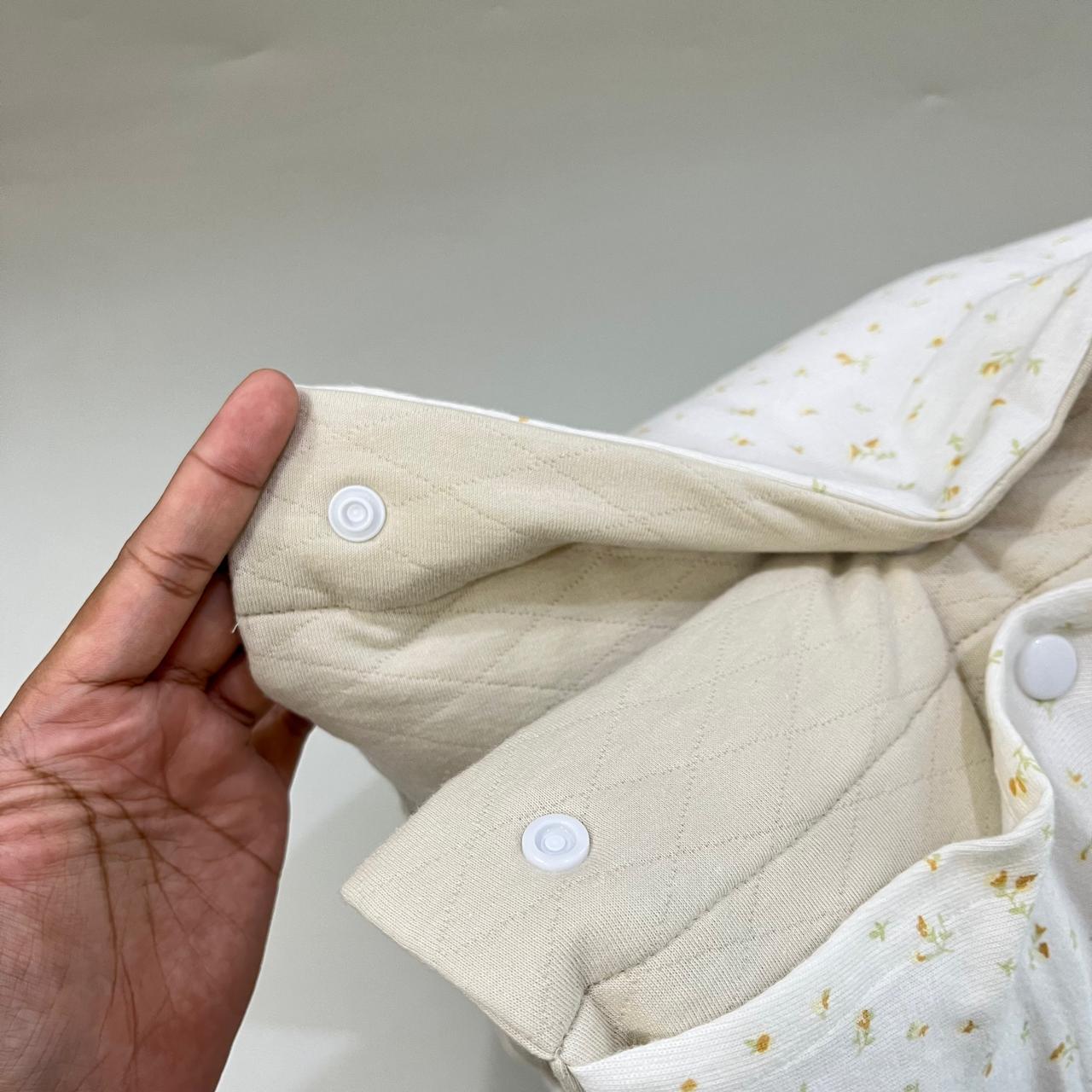 TRAVEL NURSING ARM PILLOW_⁠B7348_AKASIA KUNING (KAOS)