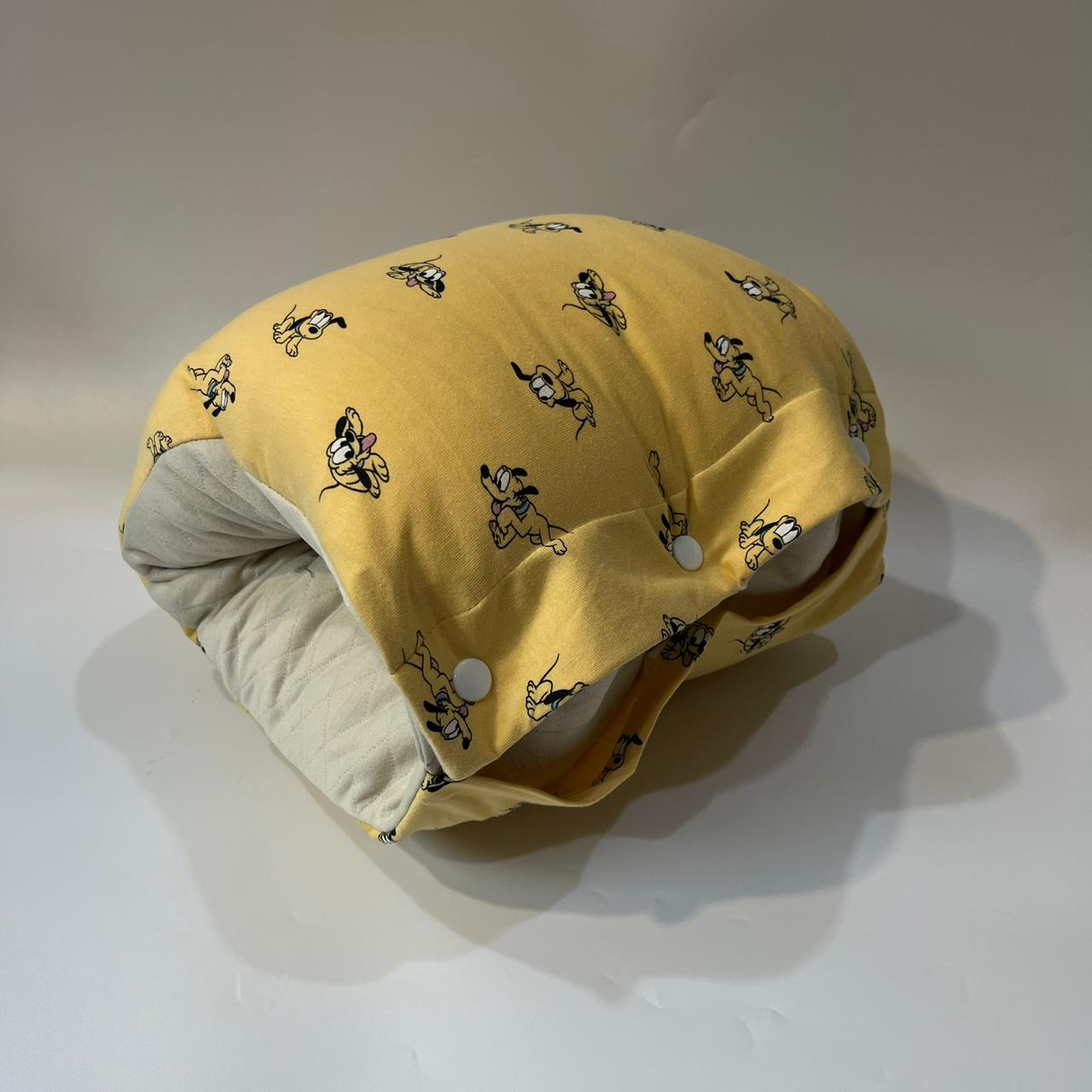 TRAVEL NURSING ARM PILLOW_⁠B7319_PLUTO KUNING (KAOS)