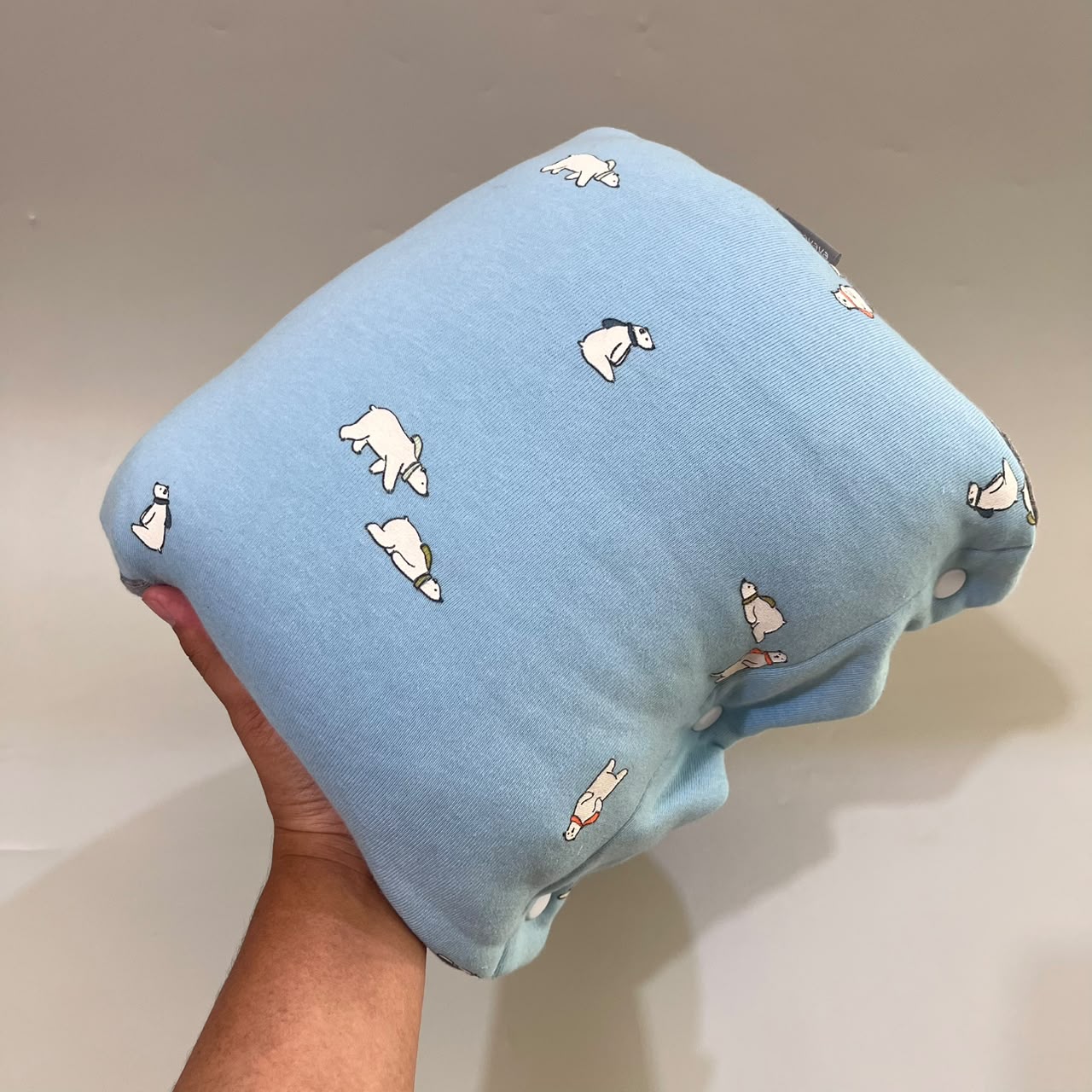 TRAVEL NURSING ARM PILLOW_BEAR BLUE (KAOS)