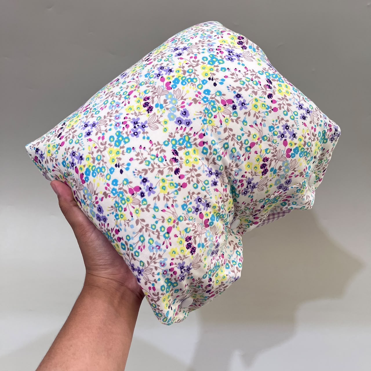 TRAVEL NURSING ARM PILLOW_BUNGA CLARKIA (KATUN)
