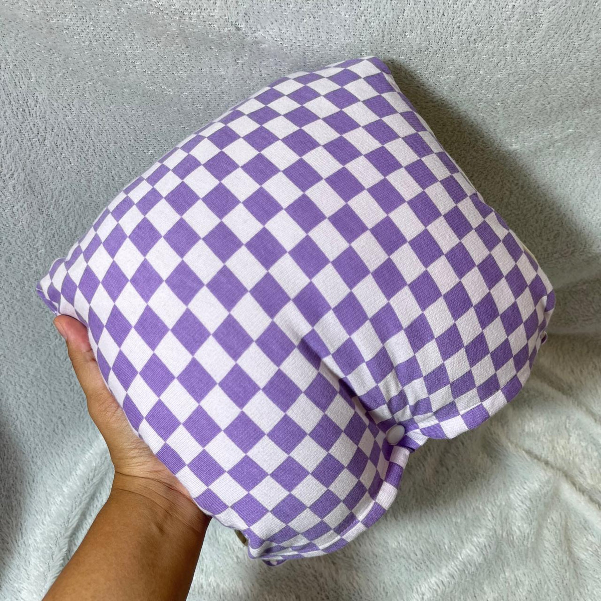 TRAVEL NURSING ARM PILLOW_KOTAK UNGU (KAOS)