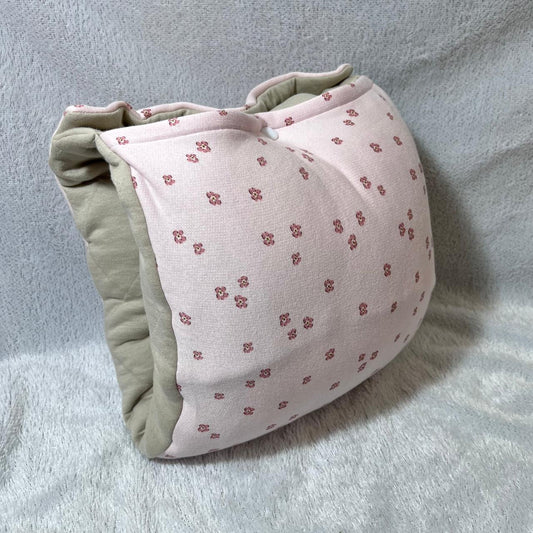 TRAVEL NURSING ARM PILLOW_BUNGA KECIL PINK (KAOS)