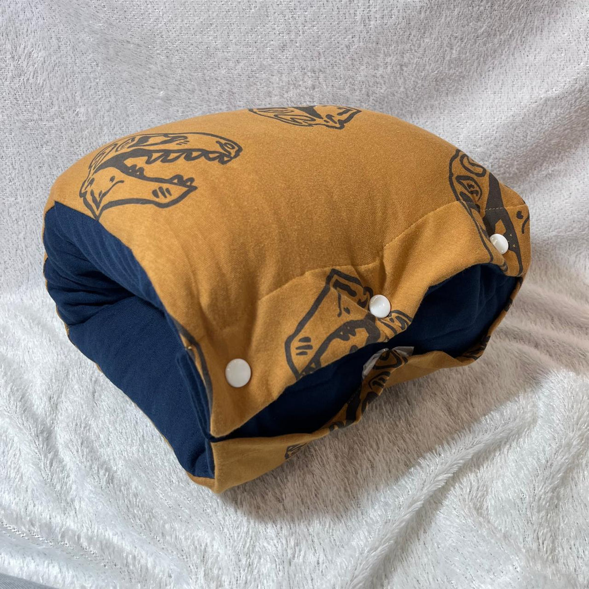 TRAVEL NURSING ARM PILLOW_KEPALA DINO (KAOS)