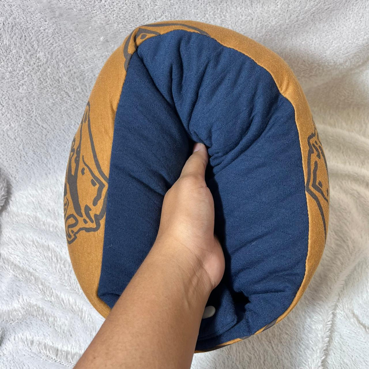 TRAVEL NURSING ARM PILLOW_KEPALA DINO (KAOS)
